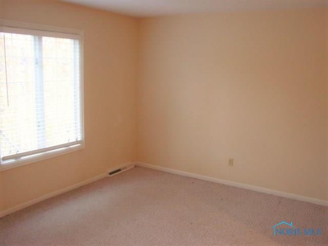 2319 Rockspring Road Toledo, OH 43614 - Photo 11 of 12 Gallery Image 11
