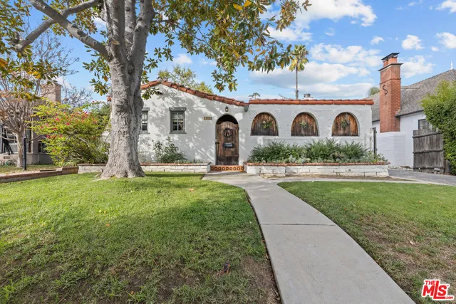 $1,430,000 | 11623 Otsego Street, North Hollywood, CA 91601