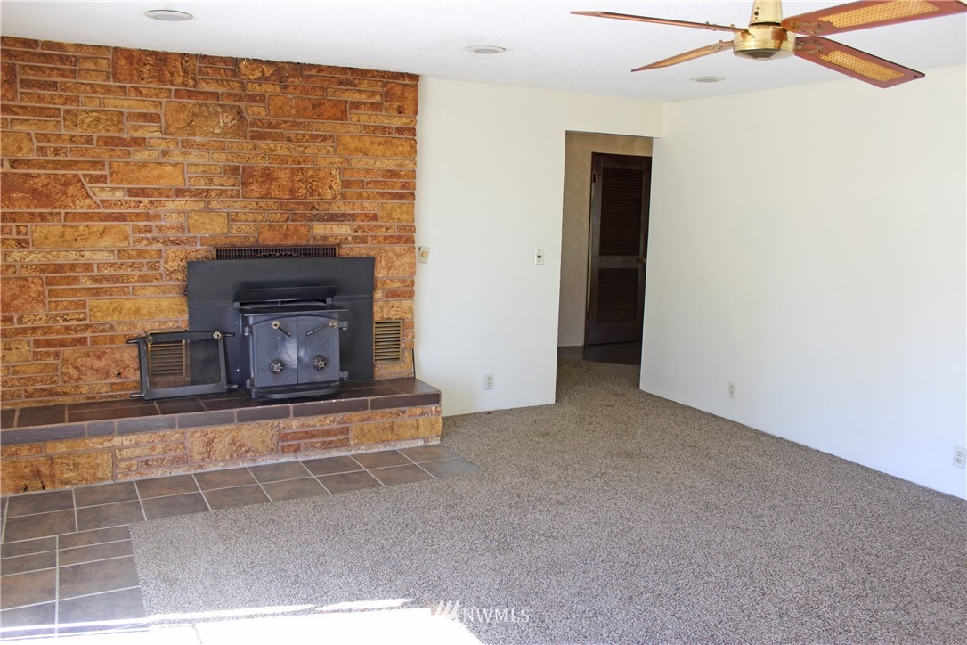 9835 James Road Southwest Rochester, WA 98579 - Photo 13 of 39 Gallery Image 13