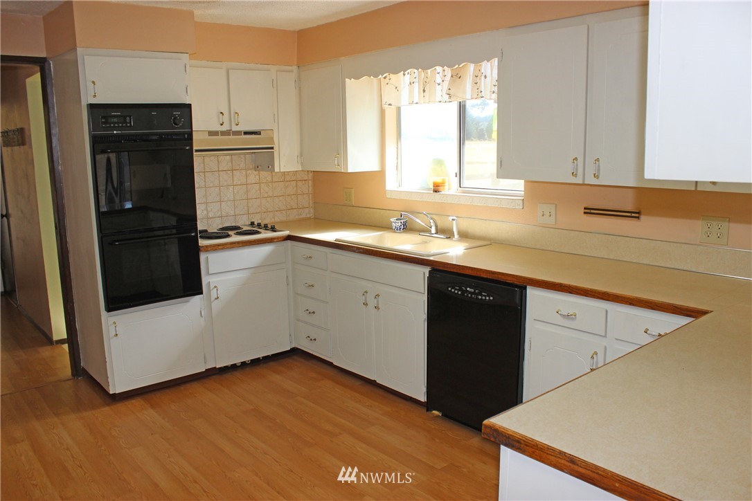 9835 James Road Southwest Rochester, WA 98579 - Photo 15 of 39 Gallery Image 15