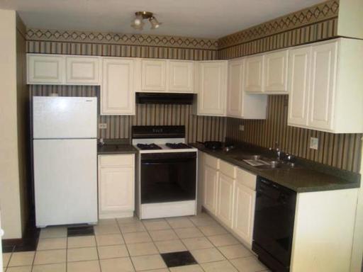 2790 East State Street Chicago, IL 60633 - Photo 4 of 11