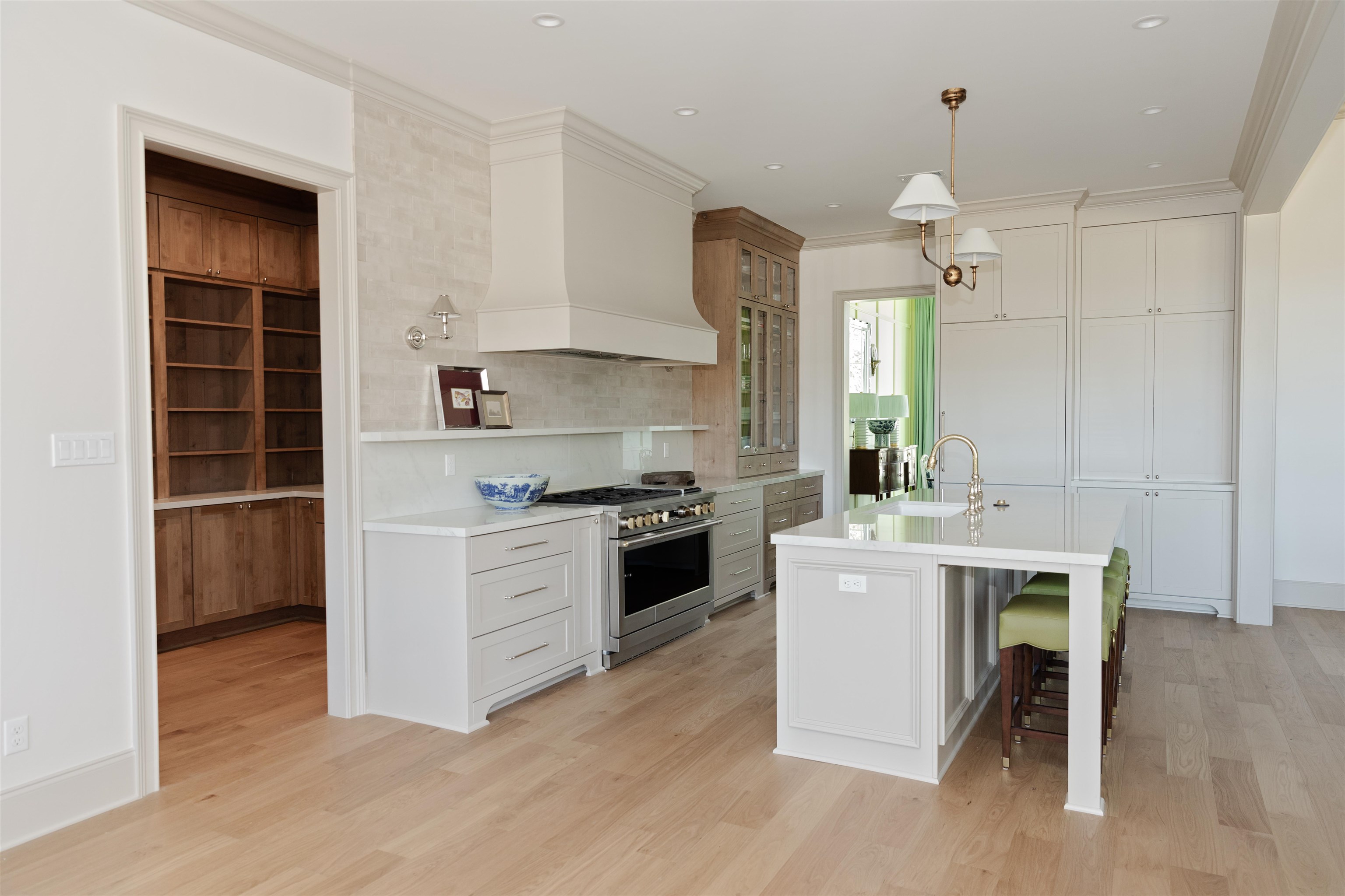 3300 Hidden Creek Loop West Collierville, TN 38017 - Photo 20 of 24 a kitchen with a stove a sink and a refrigerator