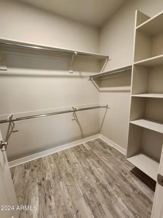 $2,264 | 5550 East Deer Valley Drive, Unit 2S, Phoenix, AZ 85054