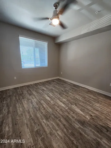 $2,264 | 5550 East Deer Valley Drive, Unit 2S, Phoenix, AZ 85054