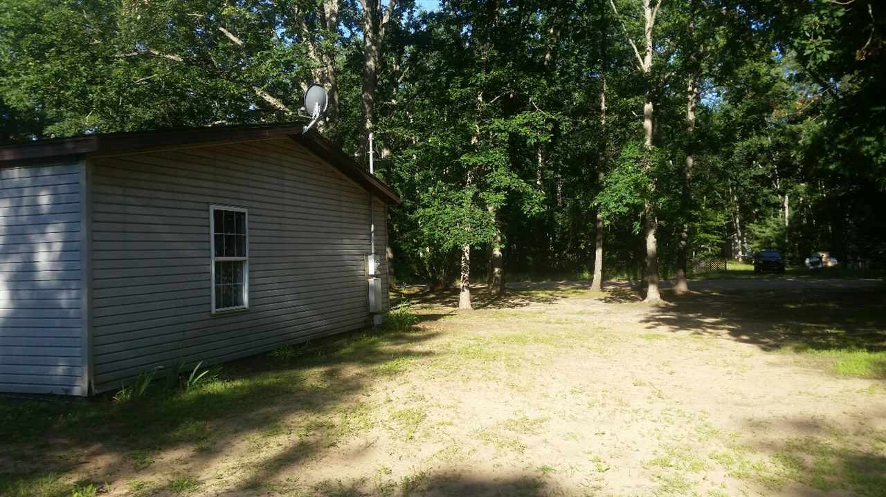 881 Beatrice Road Manistee, MI 49660 - Photo 22 of 22 1804635-25.JPG