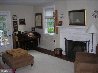 15 Decatur Road Havertown, PA 19083 - Photo 3 of 6