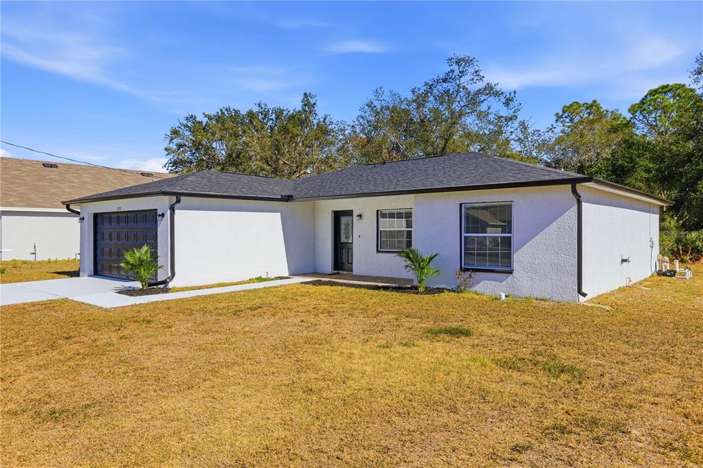 4320 Bayridge Court Spring Hill, FL 34606 - Photo 4 of 60