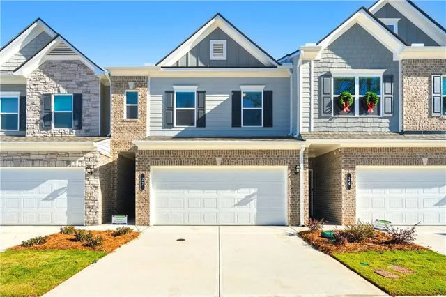 $2,400 | 22 Jacobs Farm Drive Southeast, Lawrenceville, GA 30045