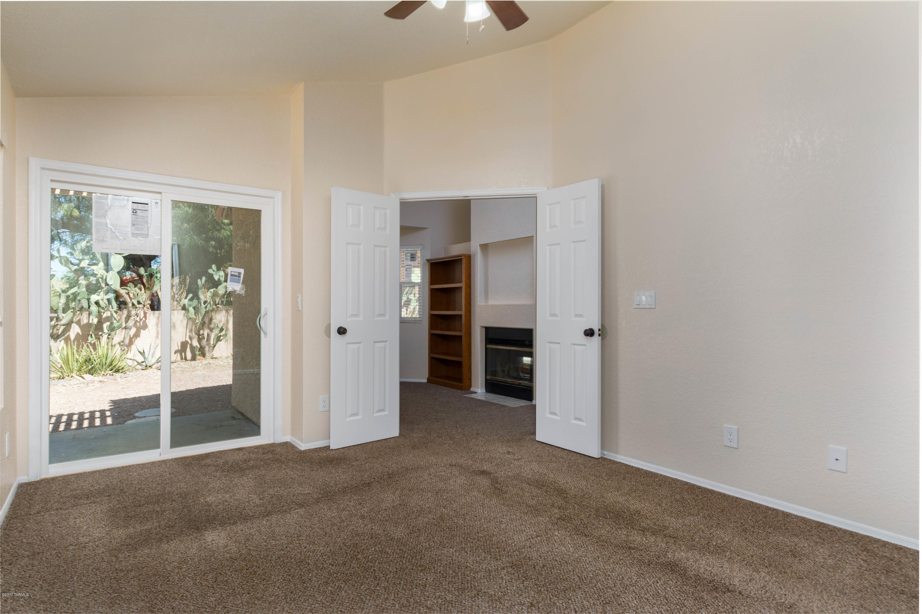 8893 North Lessing Court Tucson, AZ 85742 - Photo 8 of 29