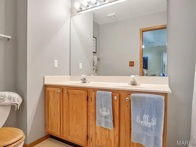 $324,900 | 518 Deer Creek Road, O'Fallon, IL 62269