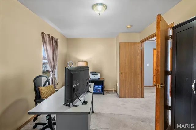 $319,900 | 518 Deer Creek Road, O'Fallon, IL 62269