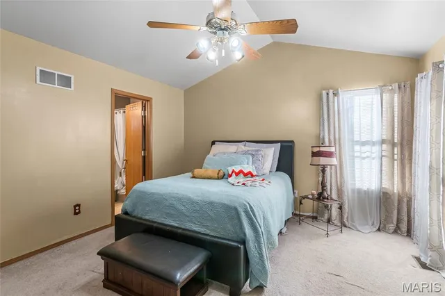 $319,900 | 518 Deer Creek Road, O'Fallon, IL 62269