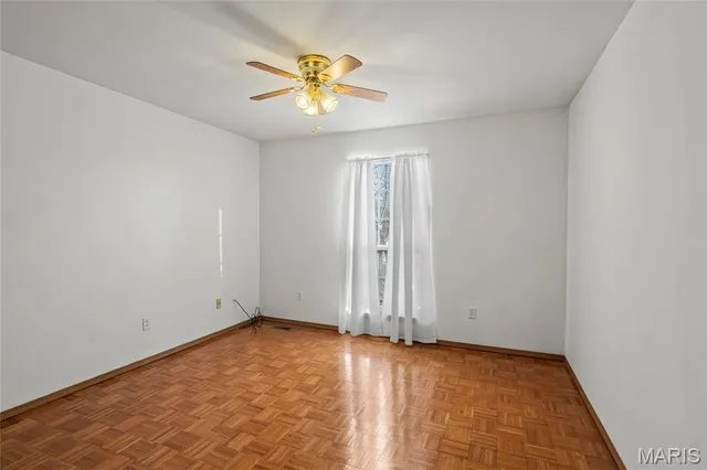 $319,900 | 518 Deer Creek Road, O'Fallon, IL 62269