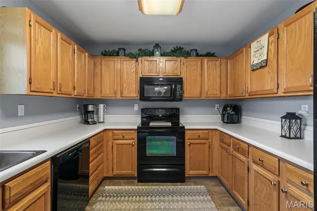 $319,900 | 518 Deer Creek Road, O'Fallon, IL 62269