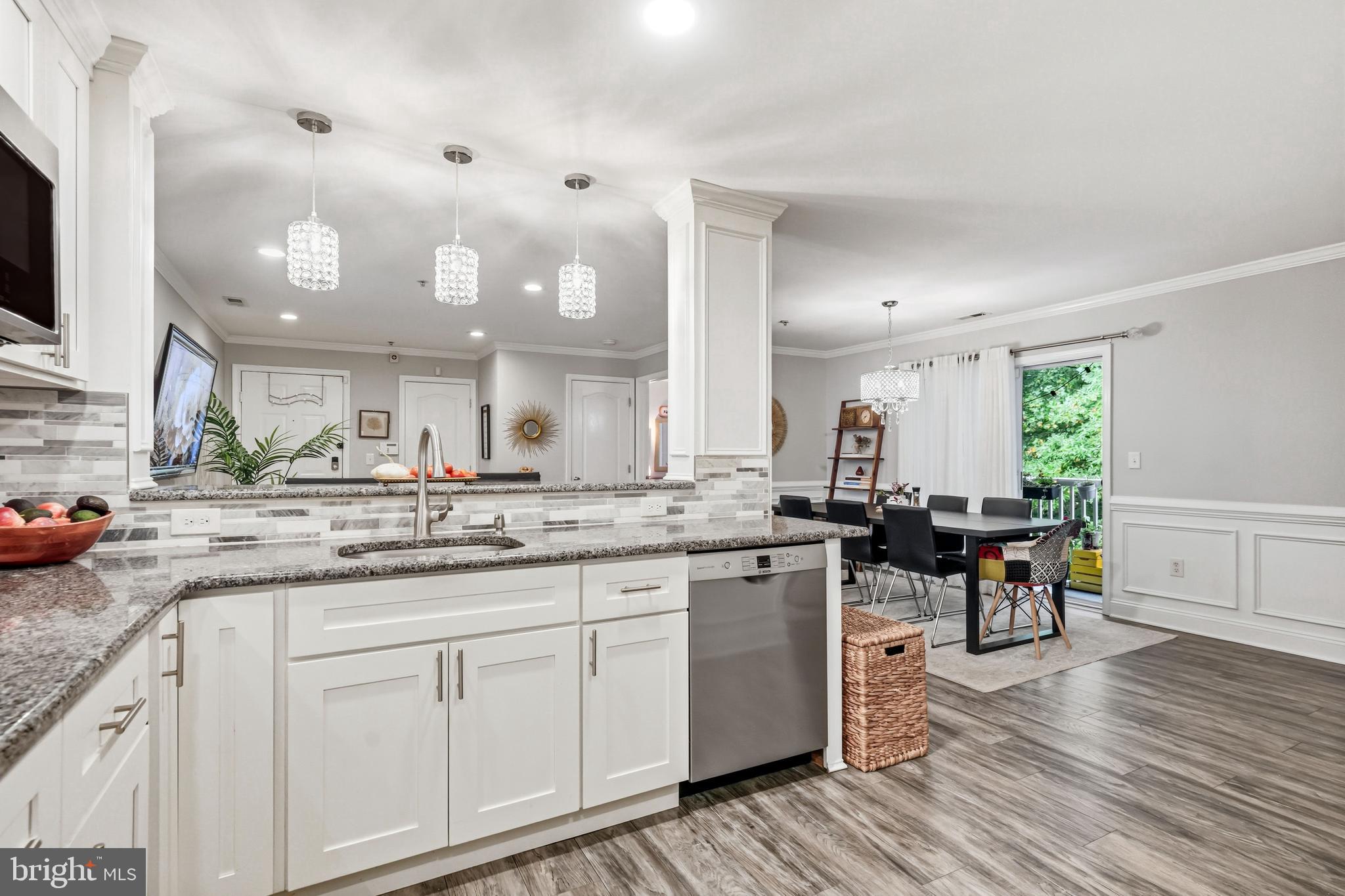 144 Natalie Road Delran, NJ 08075 - Photo 12 of 43 a kitchen with lots of counter top space and dining table