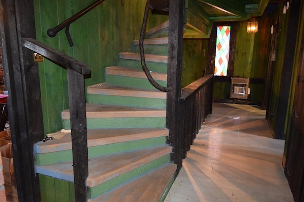 519 Roberson Mill Road Southeast Floyd, VA 24091 - Photo 24 of 79 a view of entryway