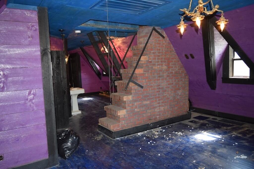 519 Roberson Mill Road Southeast Floyd, VA 24091 - Photo 31 of 79 a view of entryway