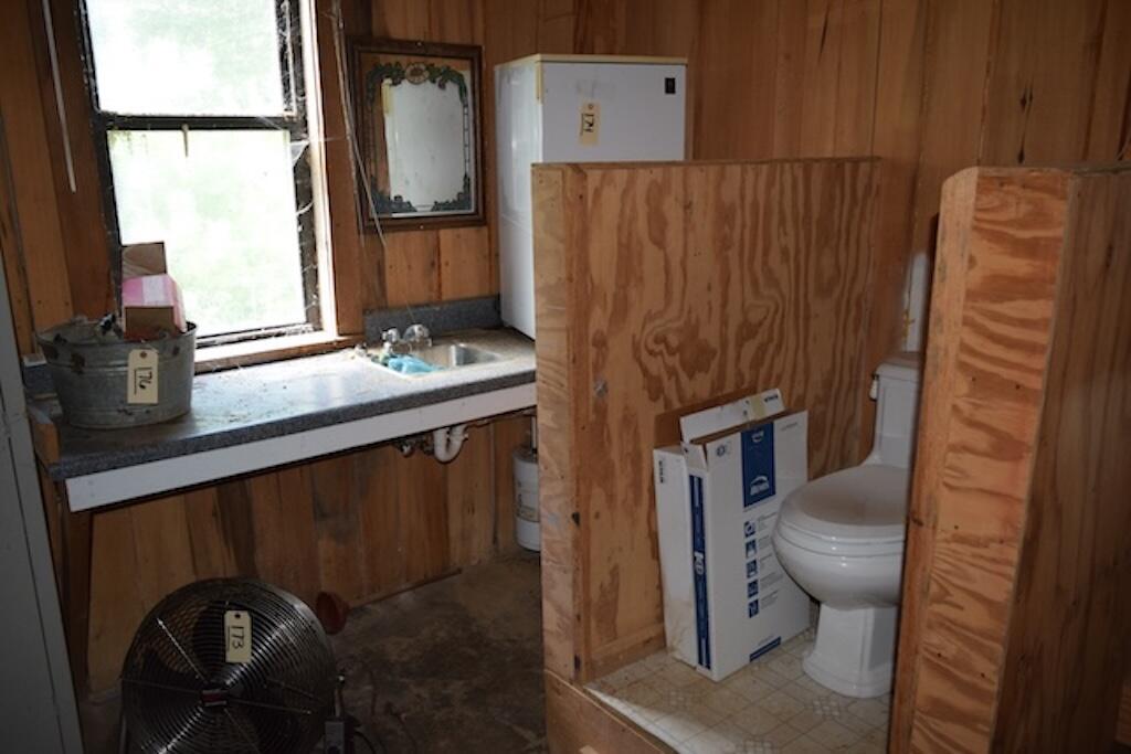 519 Roberson Mill Road Southeast Floyd, VA 24091 - Photo 46 of 79 45