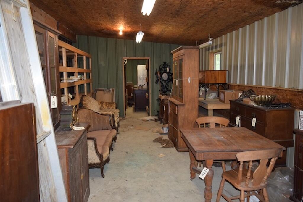 519 Roberson Mill Road Southeast Floyd, VA 24091 - Photo 47 of 79 a view of a livingroom with furniture and window