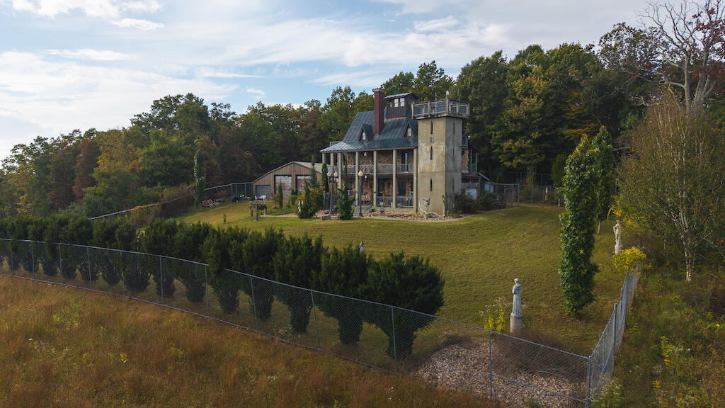 519 Roberson Mill Road Southeast Floyd, VA 24091 - Photo 61 of 79 a view of a house with a yard