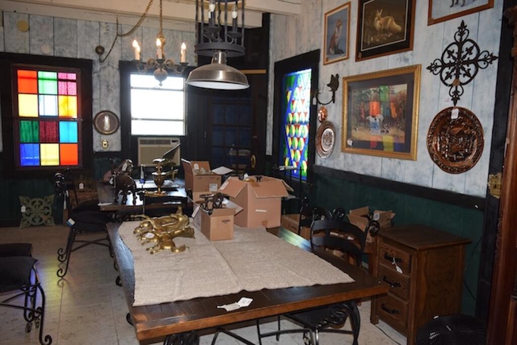 519 Roberson Mill Road Southeast Floyd, VA 24091 - Photo 8 of 79 a view of a dining room with furniture and chandelier