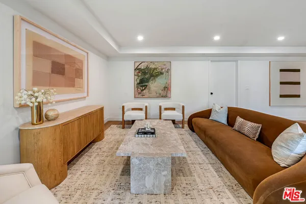 $16,500 | 350 North Palm Drive, Unit 403, Beverly Hills, CA 90210
