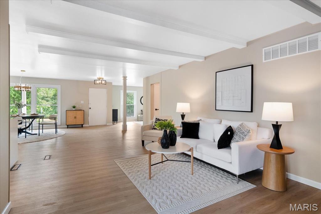 14575 Ladue Road Chesterfield, MO 63017 - Photo 23 of 32