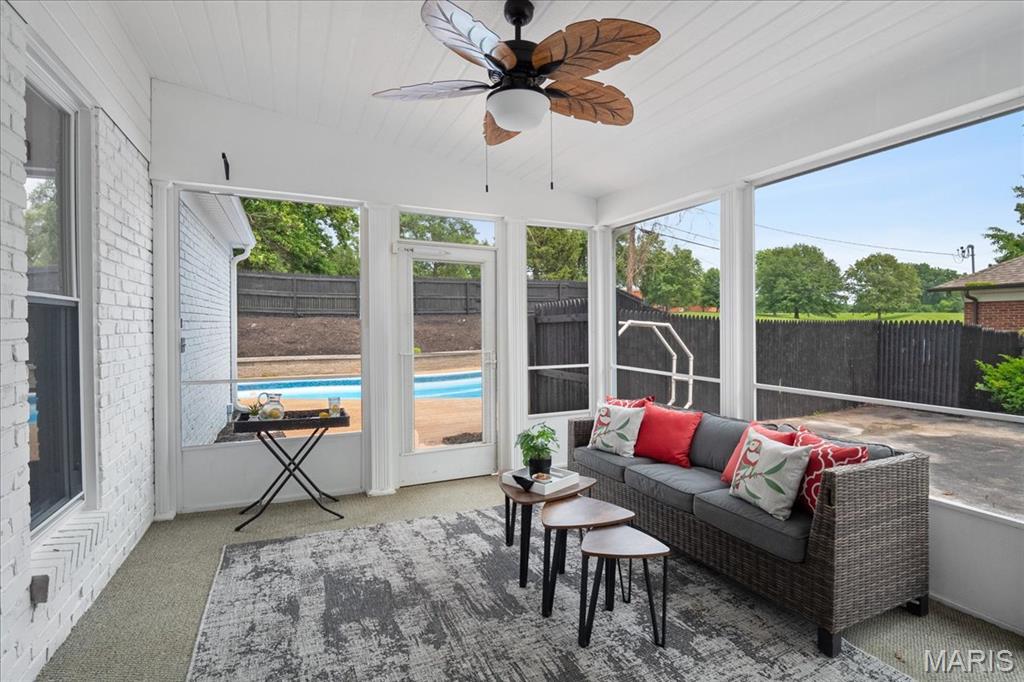 14575 Ladue Road Chesterfield, MO 63017 - Photo 24 of 32