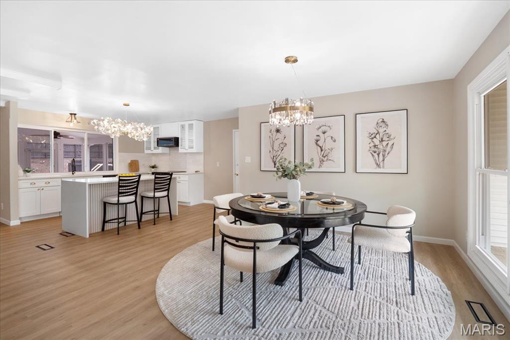 14575 Ladue Road Chesterfield, MO 63017 - Photo 4 of 32