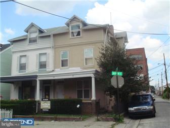 935 Robeson Street Reading, PA 19604 - Photo 1 of 12 Gallery Image 1