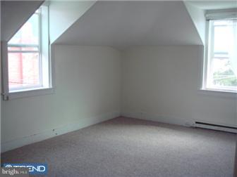 935 Robeson Street Reading, PA 19604 - Photo 10 of 12 Gallery Image 10