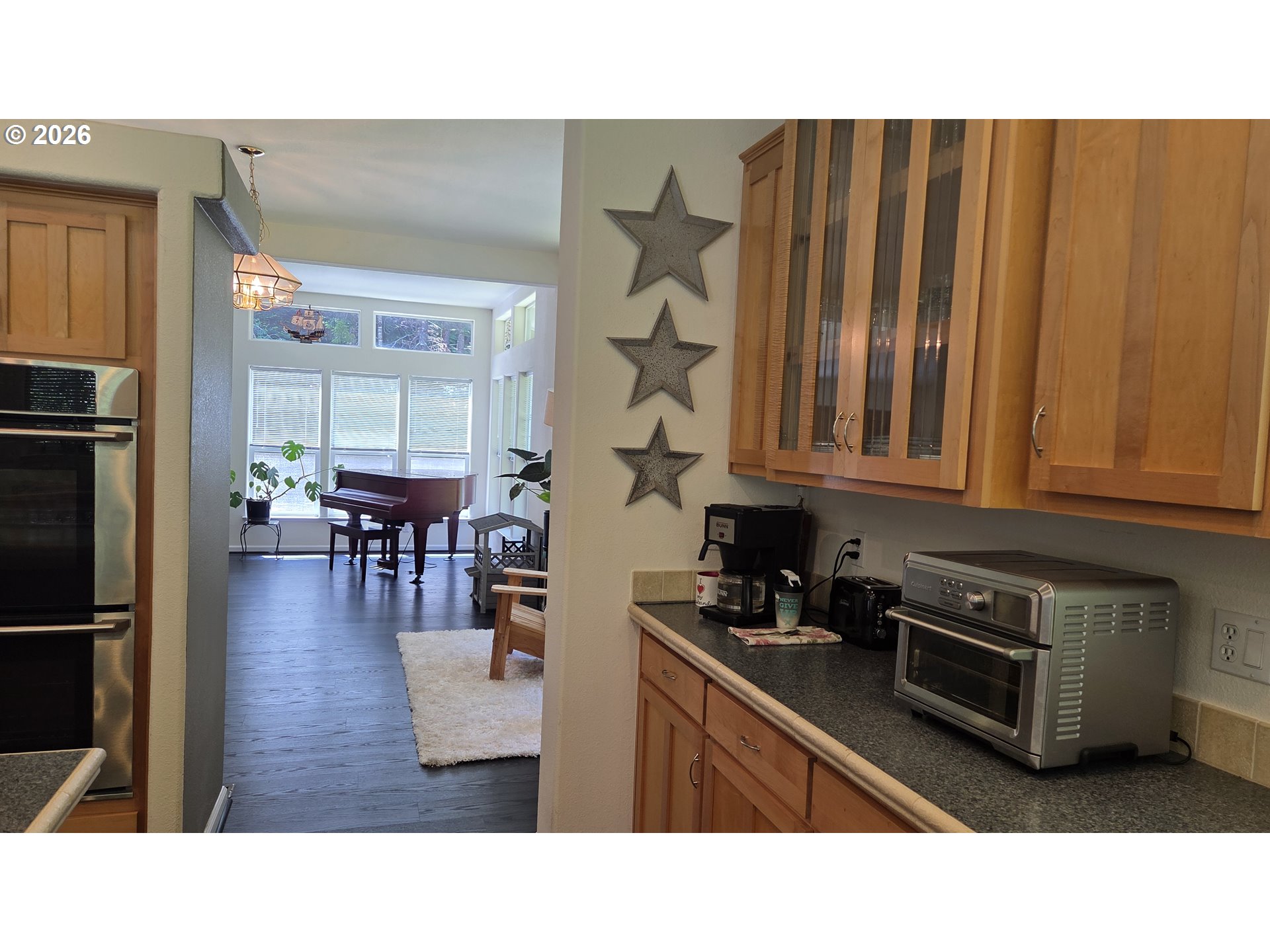 30245 Hummingbird Hill Road Gold Beach, OR 97444 - Photo 10 of 47