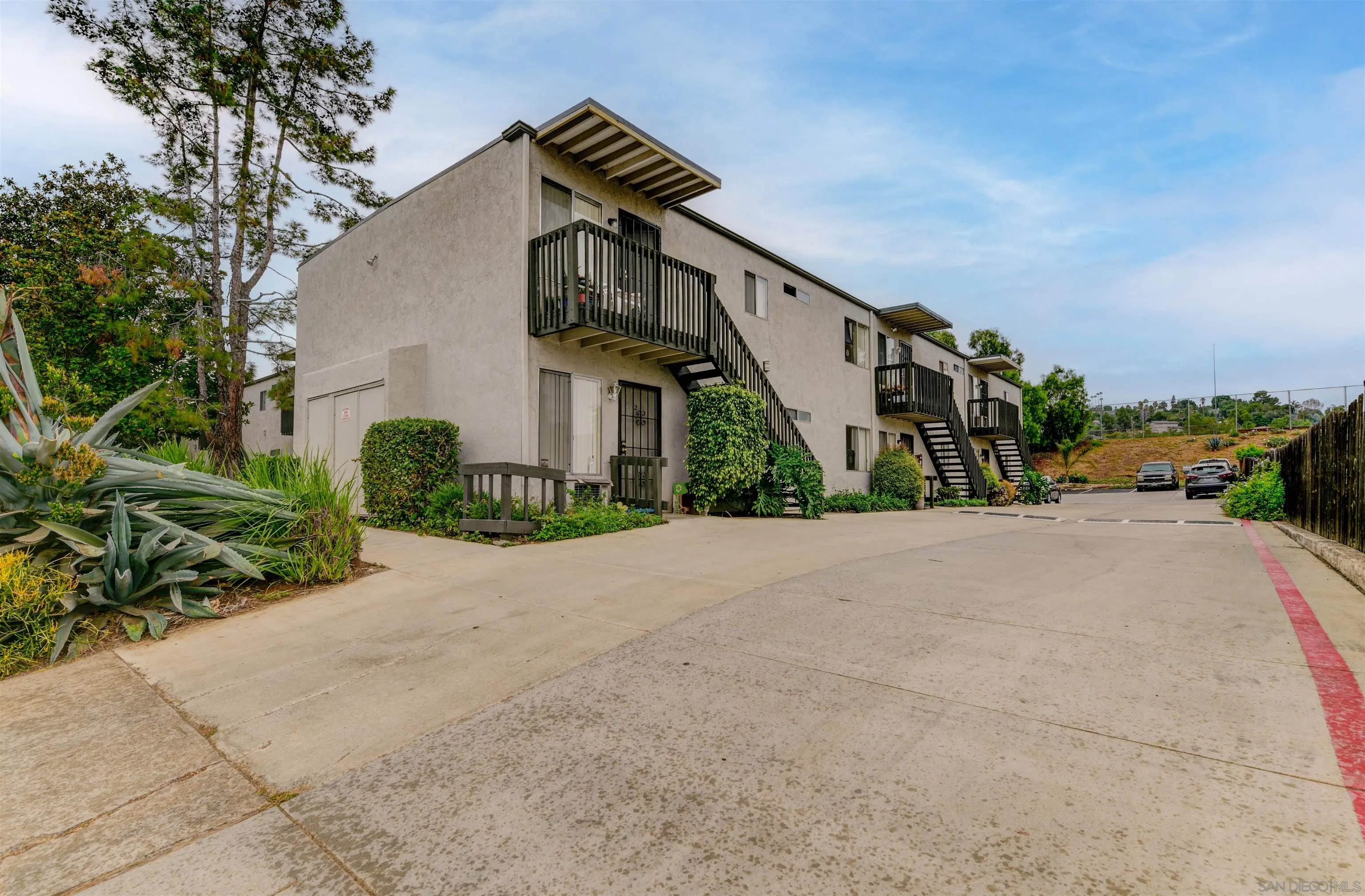 9550 Campo Road Spring Valley, CA 91977 - Photo 15 of 16 a view of a house with a street