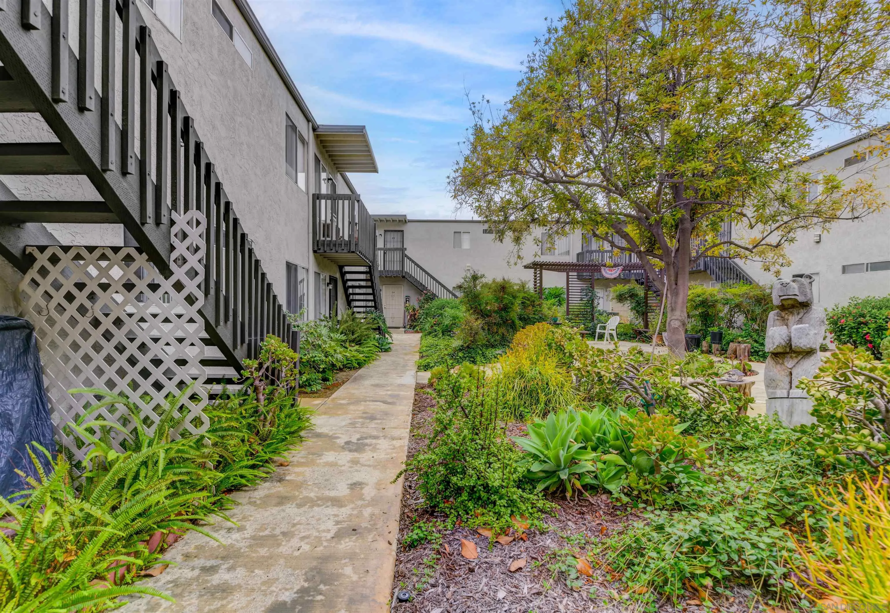 9550 Campo Road Spring Valley, CA 91977 - Photo 3 of 16 a view of a pathway of a building