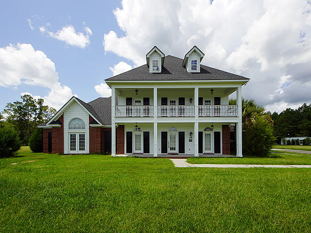 812 County Rd S-18-298 Ridgeville, SC 29472 - Photo 1 of 1 01