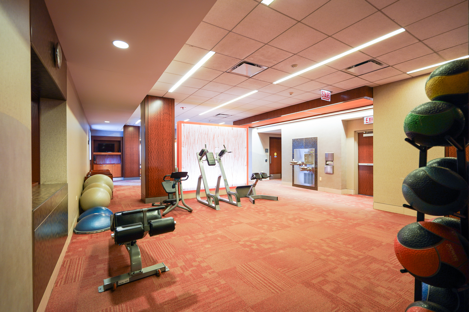 400 East Randolph Street, Unit 906 Chicago, IL 60601 - Photo 20 of 27