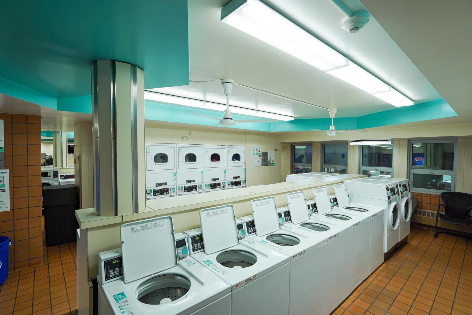 400 East Randolph Street, Unit 906 Chicago, IL 60601 - Photo 23 of 27