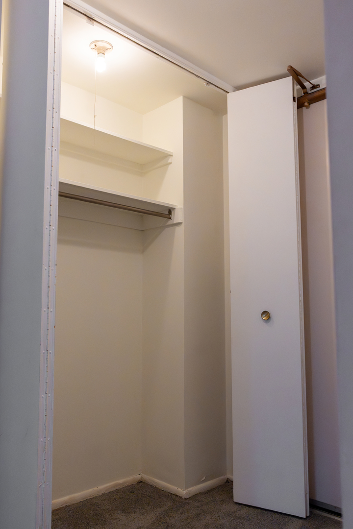 400 East Randolph Street, Unit 906 Chicago, IL 60601 - Photo 6 of 27