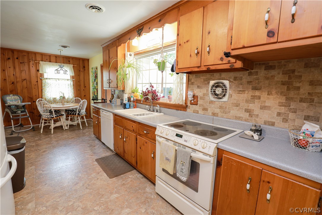 303 Treva Road Sandston, VA 23150 - Photo 12 of 44 Gallery Image 12