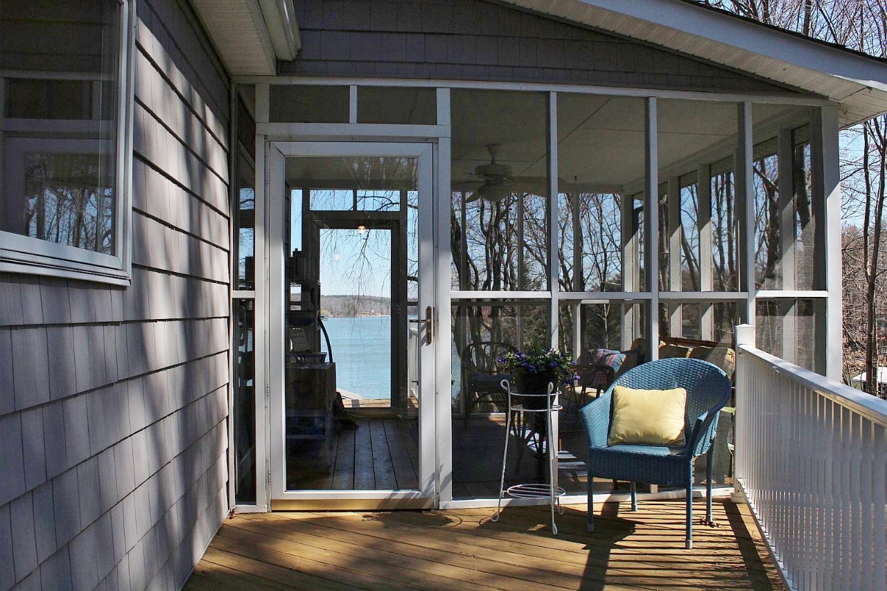 2011 Merriman Way Road Moneta, VA 24121 - Photo 17 of 48 Screened Porch