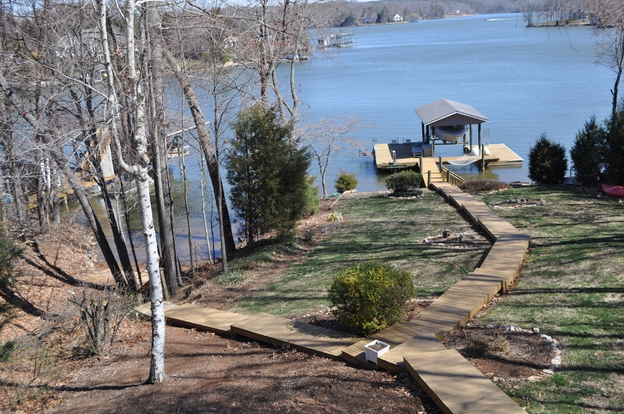 2011 Merriman Way Road Moneta, VA 24121 - Photo 3 of 48 Winter Water View from Deck