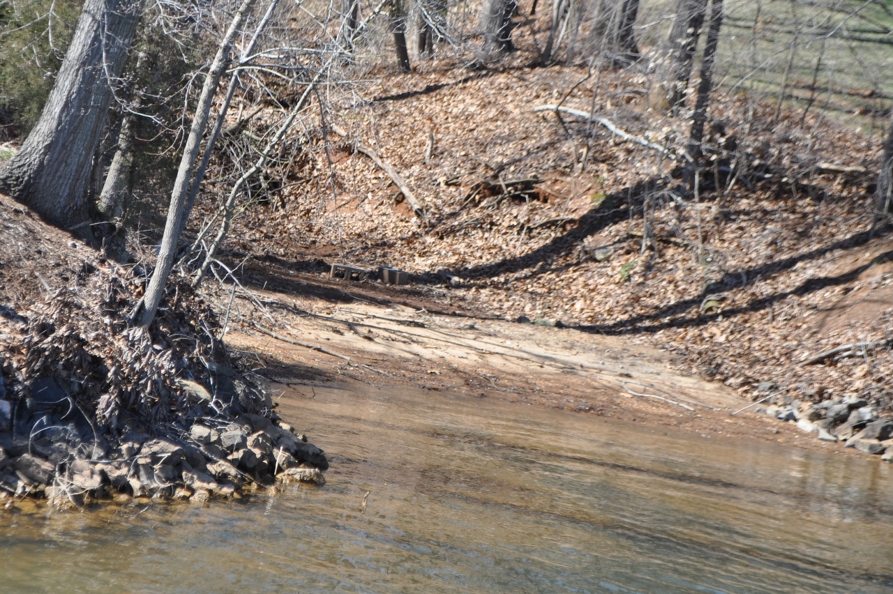 2011 Merriman Way Road Moneta, VA 24121 - Photo 37 of 48 Sandy Beach