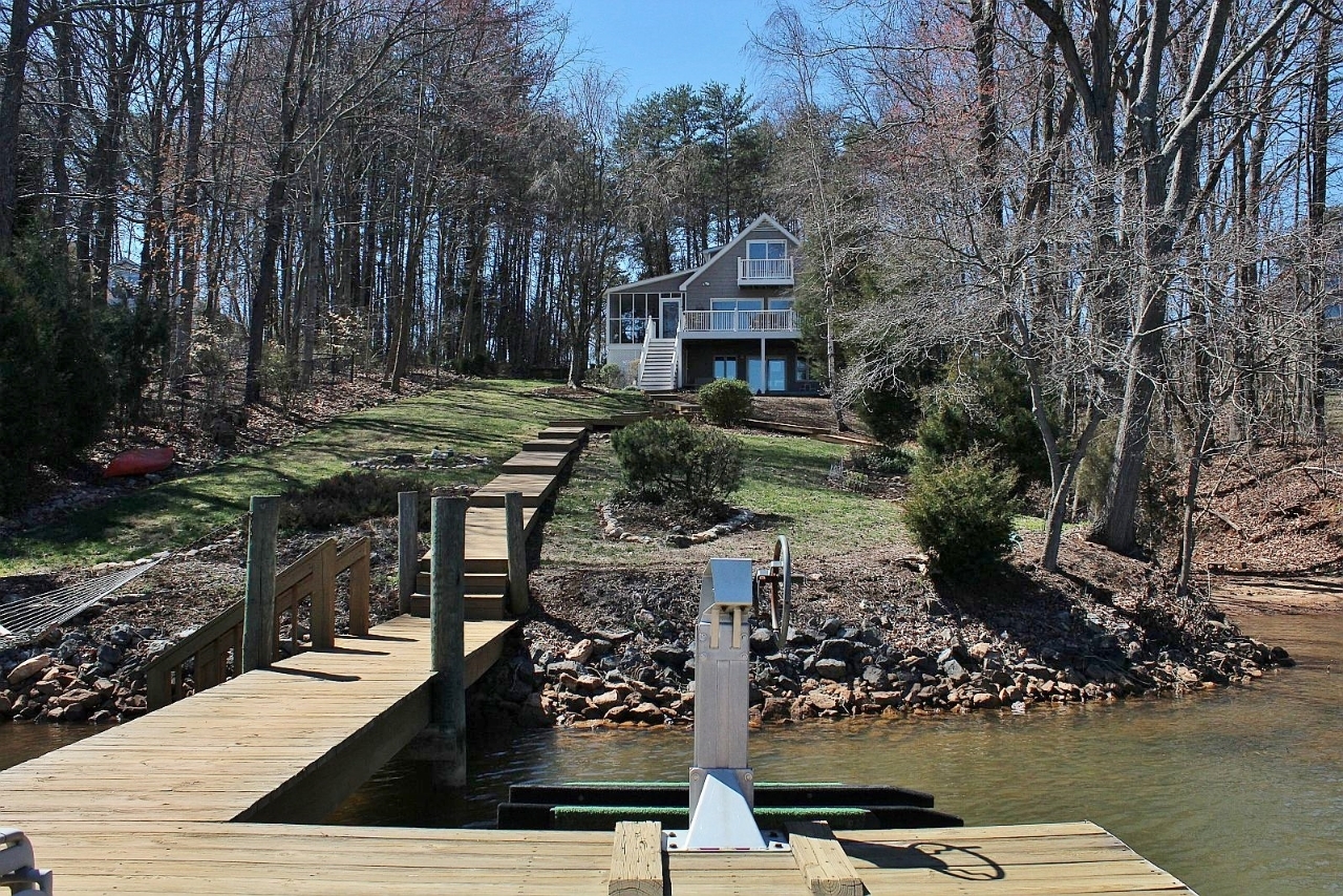 2011 Merriman Way Road Moneta, VA 24121 - Photo 48 of 48 Home Rear View from Dock
