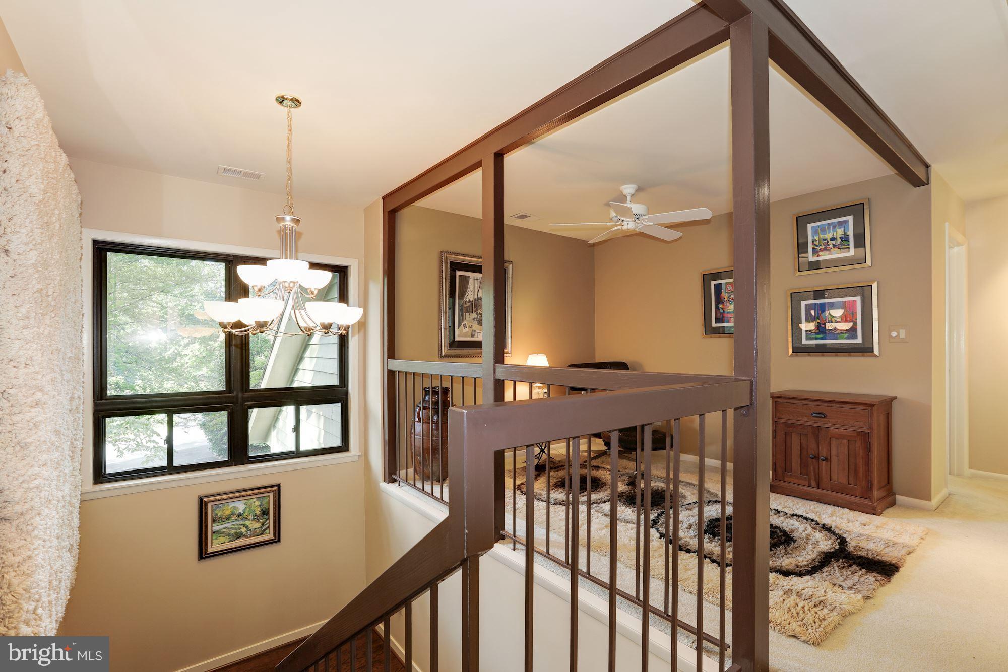 7308 Hooking Road McLean, VA 22101 - Photo 14 of 30 Loft