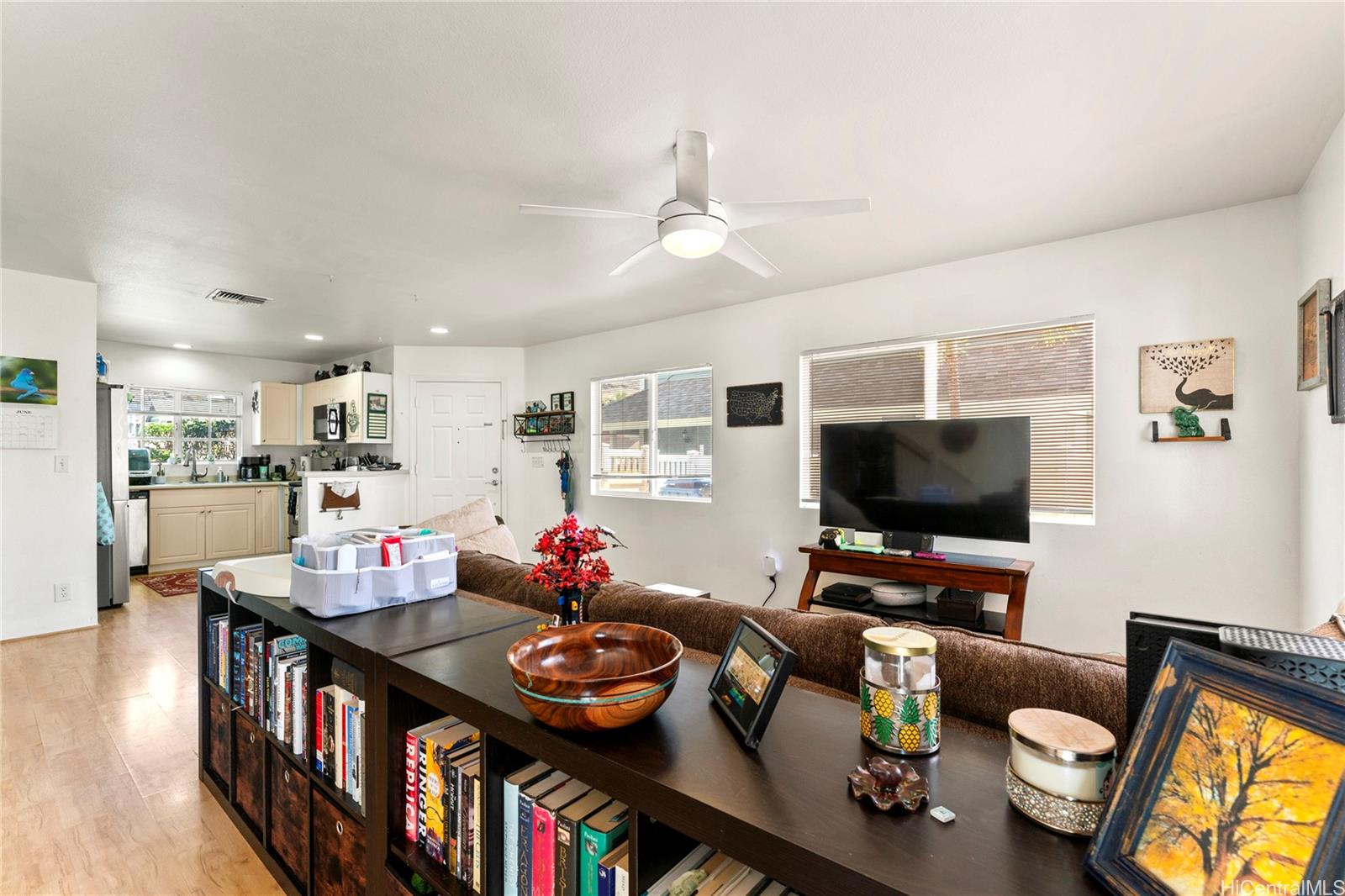 87-1962 Pakeke Street, Unit A Waianae, HI 96792 - Photo 4 of 25 a living room with furniture and a flat screen tv