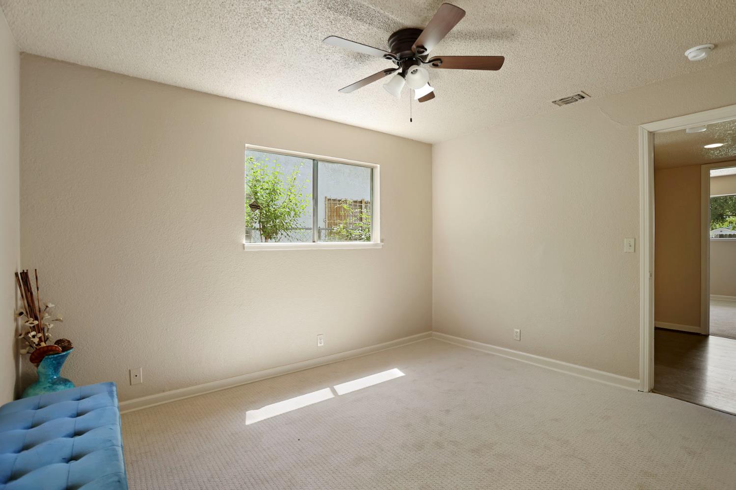 3355 Anne Street Stockton, CA 95206 - Photo 17 of 30
