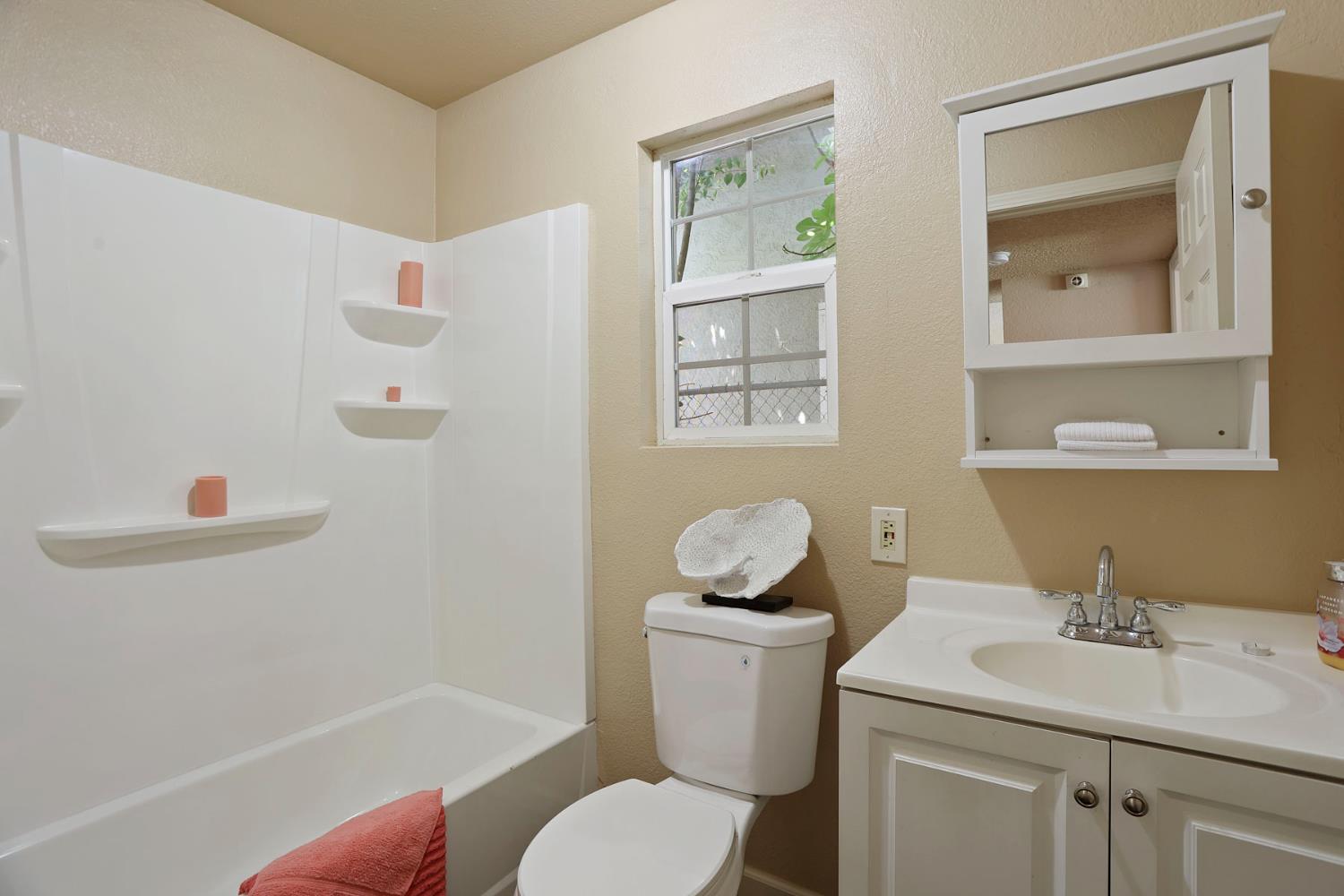 3355 Anne Street Stockton, CA 95206 - Photo 24 of 30
