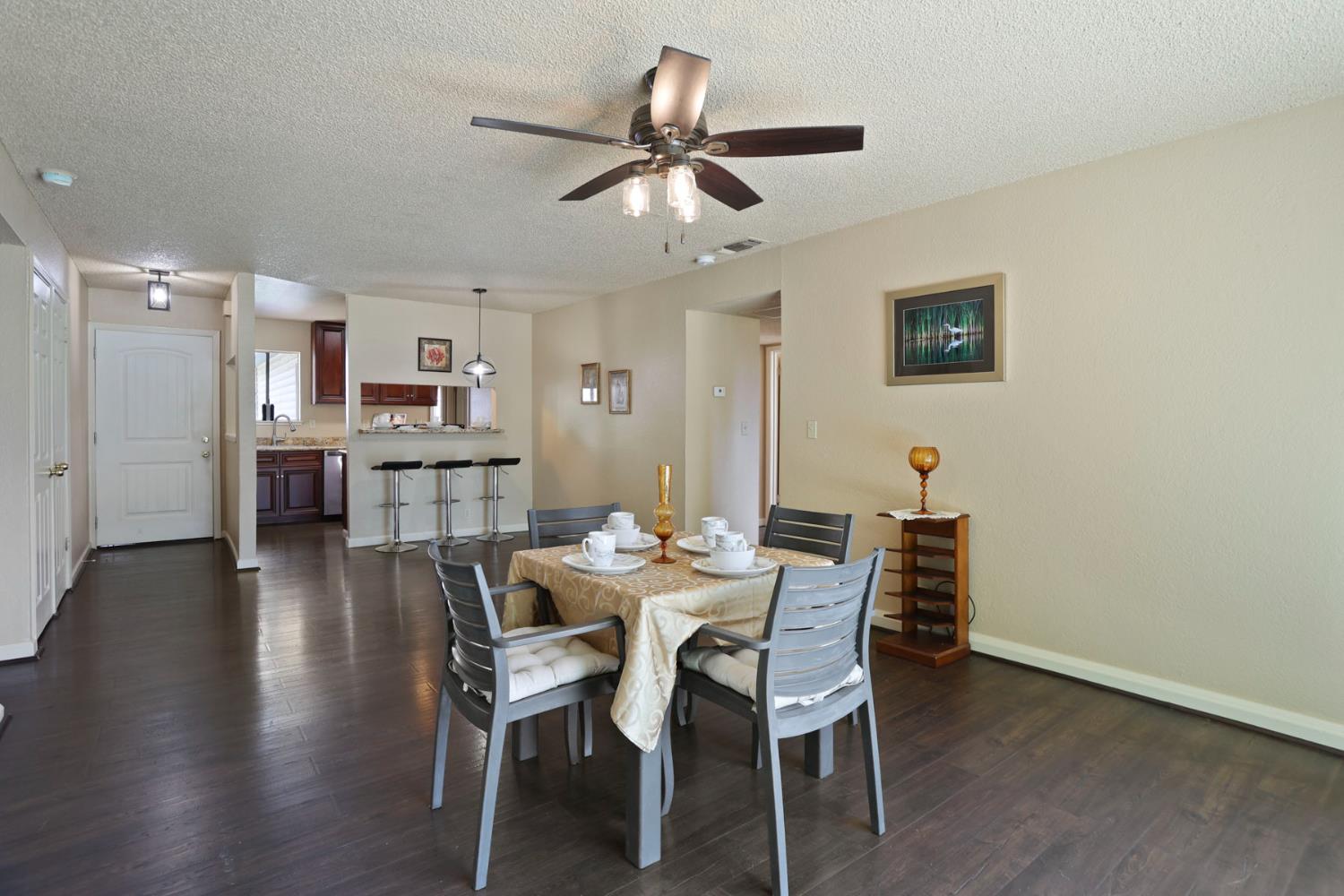 3355 Anne Street Stockton, CA 95206 - Photo 6 of 30