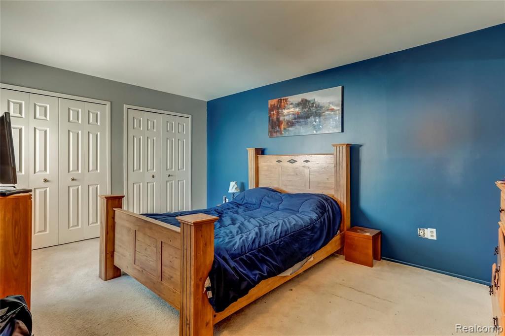 520 Tennyson Rochester Hills, MI 48307 - Photo 14 of 25