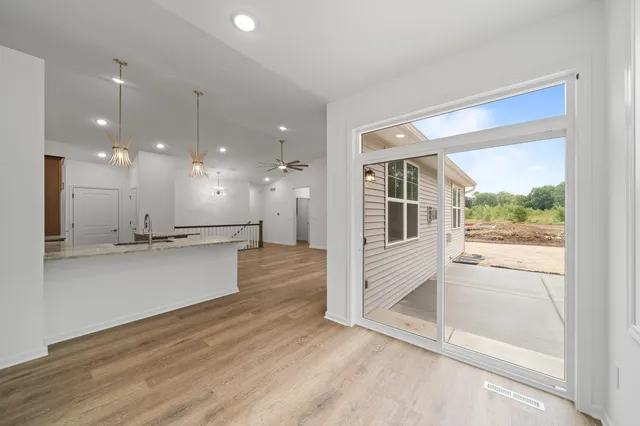 $387,950 | 1575 Meadowview Court, Whitewater, WI 53190